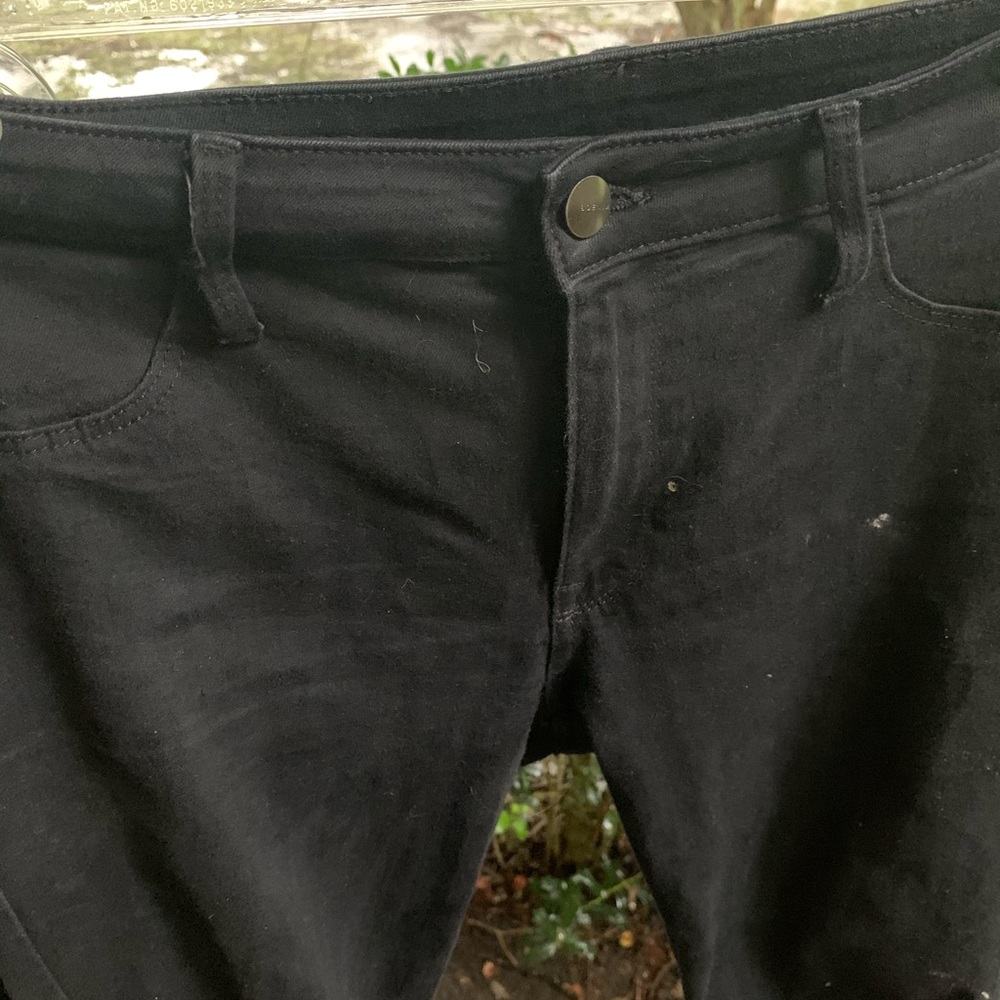 Black Skinny Jeans